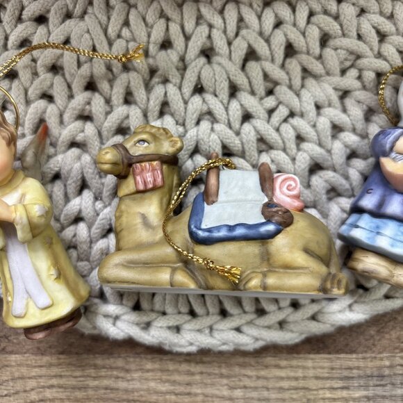 Berta Hummel Nativity Ornaments Set Camel Angel Standing Girl w Lute Goebel 2000 - Picture 4 of 9